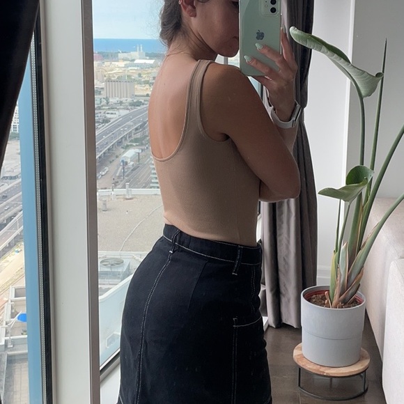 H&M Nude Bodysuit - Picture 2 of 7